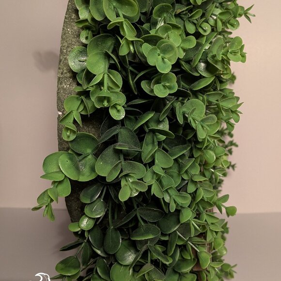 Large Farmhouse Boxwood Wreath with ""Hi"" Sign - Year Round Decor - Picture 2 of 2